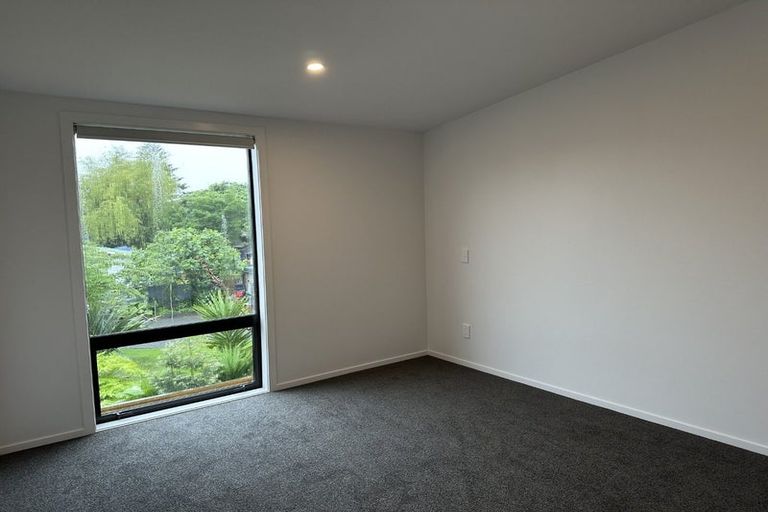 Photo of property in 5 Houhere Street, Paraparaumu, 5032