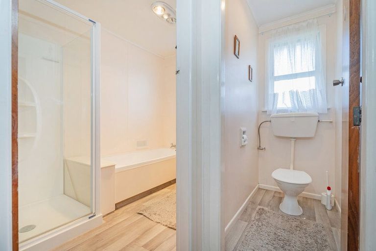 Photo of property in 14 Cook Drive, Whitianga, 3510