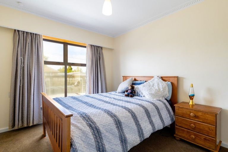 Photo of property in 18 Voss Street, Shirley, Christchurch, 8013