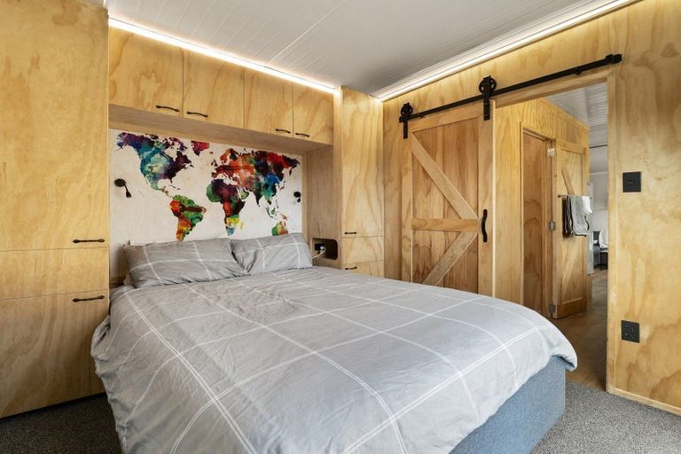 Photo of property in 67 Brighton Road, Green Island, Dunedin, 9018