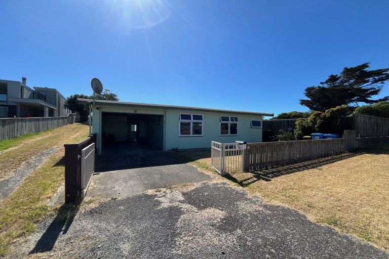 Photo of property in 59 Rua Avenue, Waitarere Beach, Levin, 5510