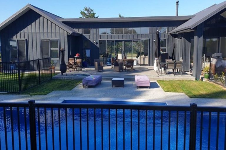 Photo of property in 168 Barrett Road, Riverhead, Albany, 0793