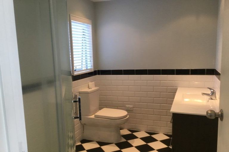 Photo of property in 1219 Papamoa Beach Road, Papamoa Beach, Papamoa, 3118