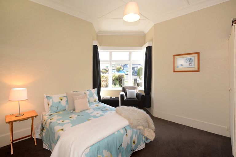 Photo of property in 25 Hargest Crescent, Saint Kilda, Dunedin, 9012