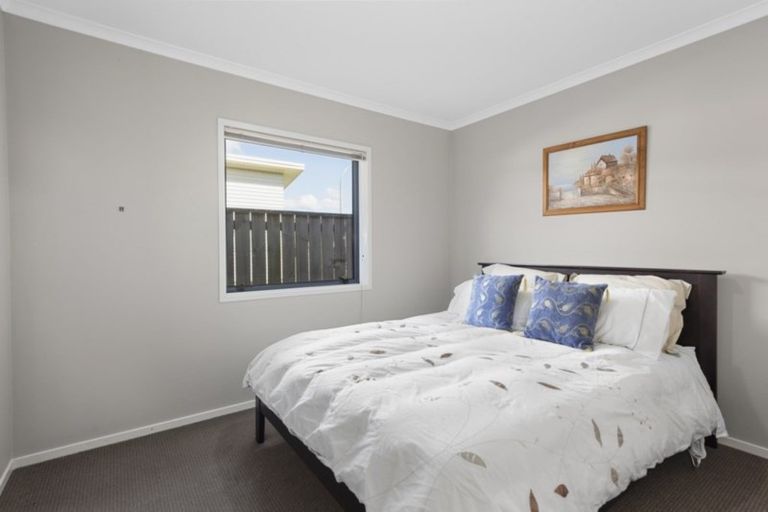 Photo of property in 7 Sunstone Crescent, Brown Owl, Upper Hutt, 5018