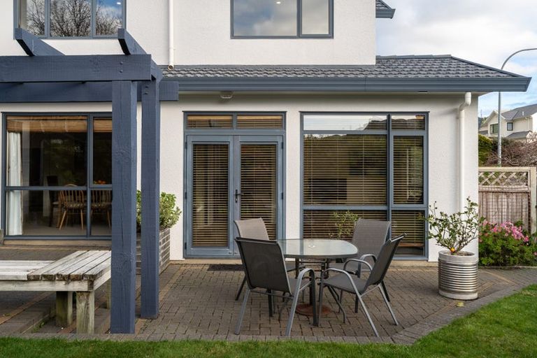 Photo of property in 7 Myers Grove, Churton Park, Wellington, 6037