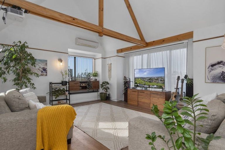 Photo of property in 8b Lemon Grove Avenue, Otumoetai, Tauranga, 3110