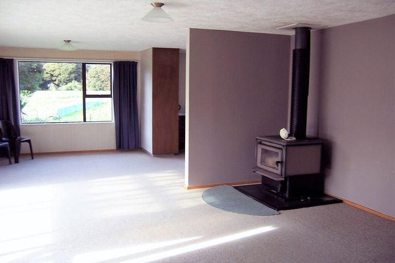 Photo of property in 66 Clifden Highway, Tuatapere, 9691