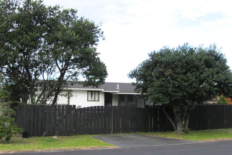 Photo of property in 3 Day Dawn Crescent, Omaha, Warkworth, 0986