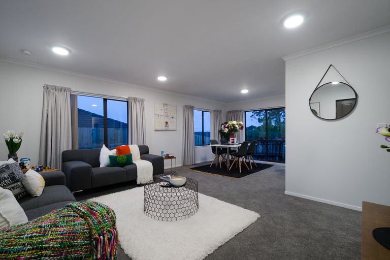 Photo of property in 51 Munroe Road, Ranui, Auckland, 0612