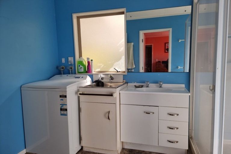 Photo of property in 730 Whangaruru North Road, Whangaruru, Hikurangi, 0184