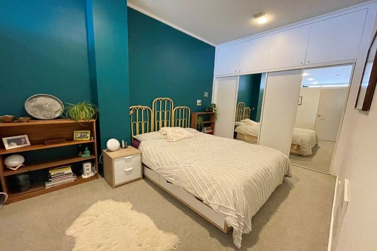 Photo of property in Edward Street Apartments, 21/3 Edward Street, Te Aro, Wellington, 6011