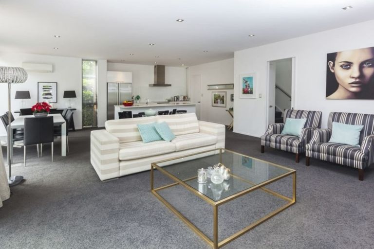 Photo of property in 34 Kilmarnock Street, Riccarton, Christchurch, 8011