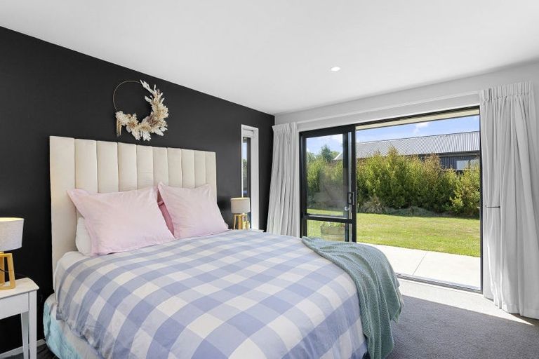 Photo of property in 16 Cherry Avenue, Darfield, 7510