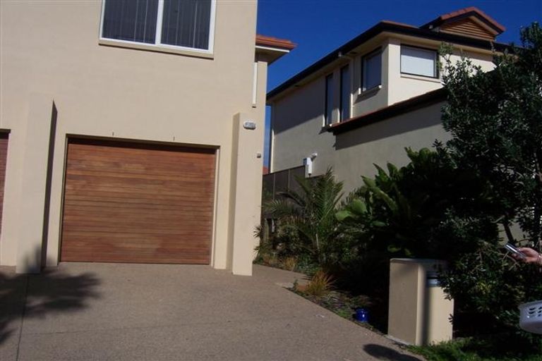 Photo of property in 42 Trimaran Drive, Gulf Harbour, Whangaparaoa, 0930