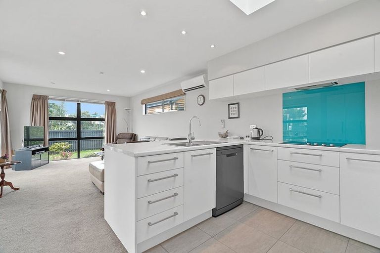 Photo of property in 52 Sioux Avenue, Wigram, Christchurch, 8042