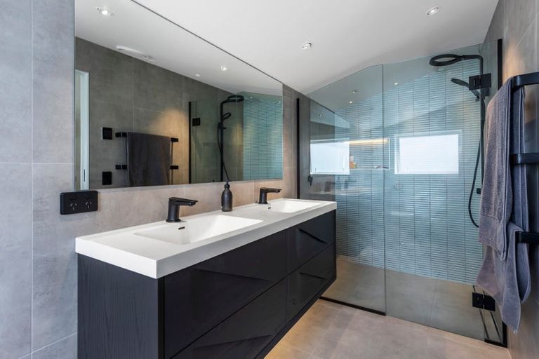 Photo of property in 7 Bungalow Avenue, Point Chevalier, Auckland, 1022