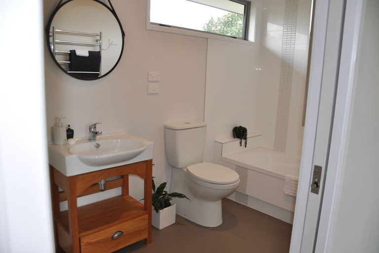 Photo of property in 12 Benson Road, Fairview Downs, Hamilton, 3214