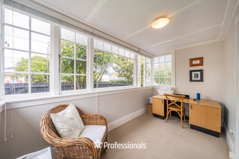Photo of property in 2 Ropata Crescent, Boulcott, Lower Hutt, 5010