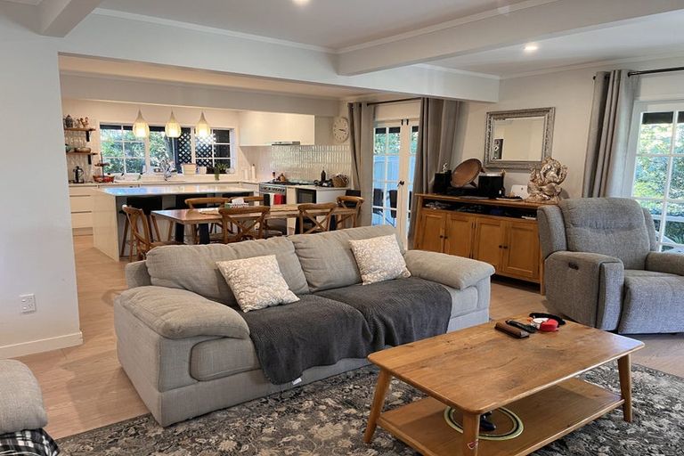 Photo of property in 117 Porritt Avenue, Chatswood, Auckland, 0626