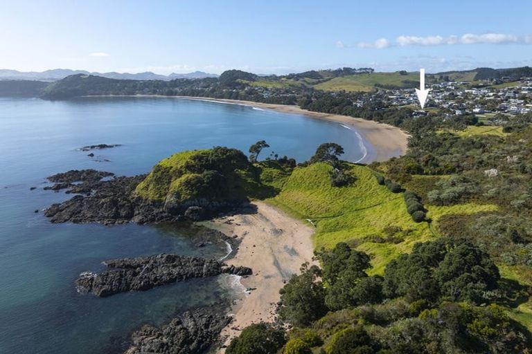 Photo of property in 8 Bayside Drive, Coopers Beach, 0420