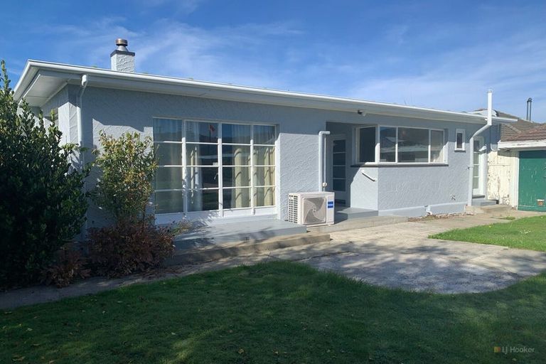 Photo of property in 70 Shearman Street, Waimate, 7924
