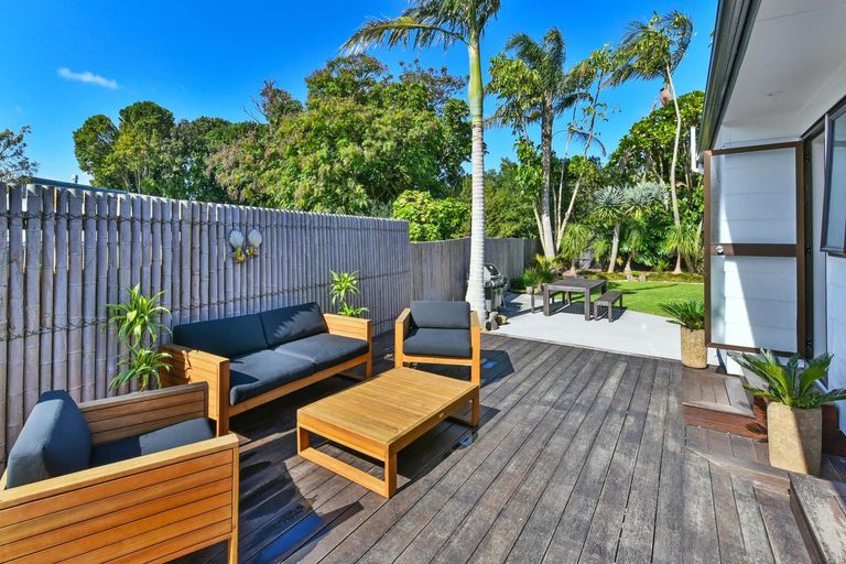 Photo of property in 44 Pinehurst Place, Wattle Downs, Auckland, 2103
