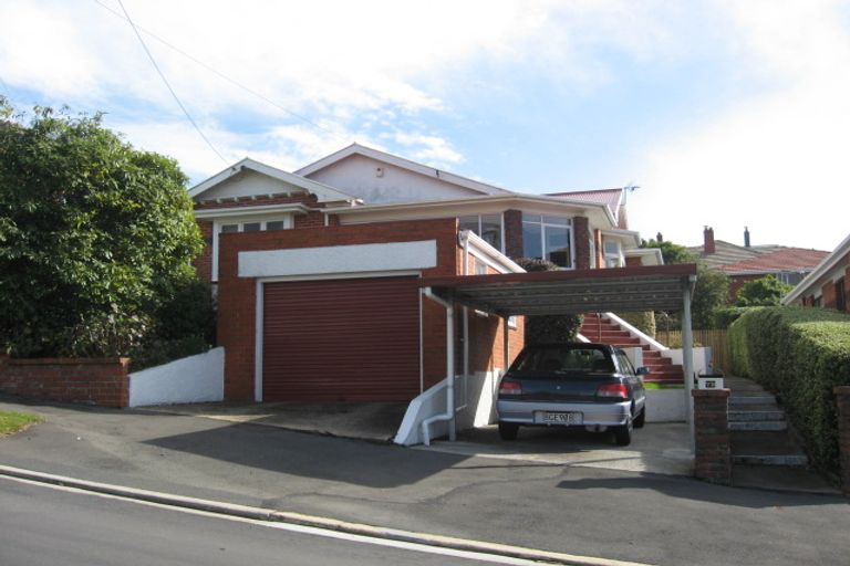 Photo of property in 72 Middleton Road, Kew, Dunedin, 9012
