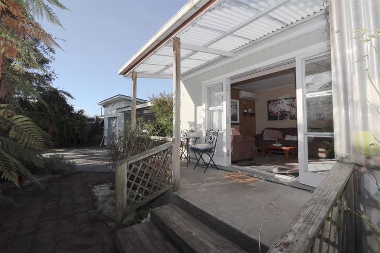 Photo of property in 14 Charles Road, Hannahs Bay, Rotorua, 3010