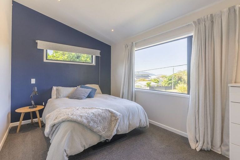 Photo of property in 69 Golf Road, Paraparaumu Beach, Paraparaumu, 5032