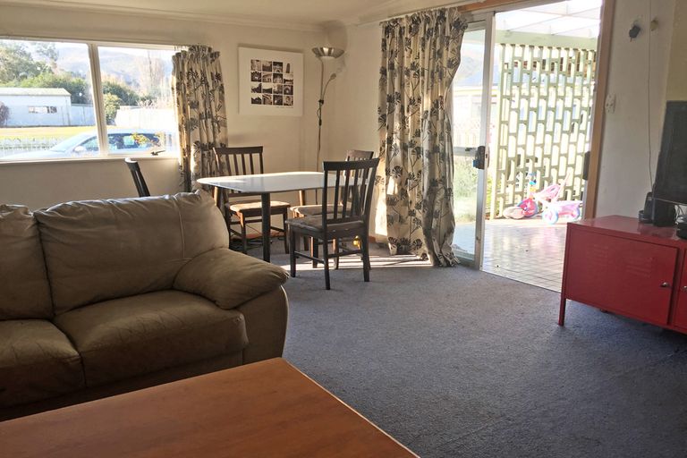 Photo of property in 4 Dacia Street, Lumsden, 9730