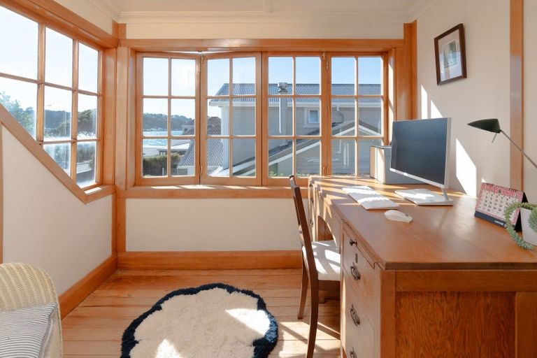 Photo of property in 9 Falkirk Avenue, Seatoun, Wellington, 6022