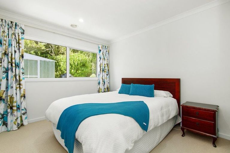Photo of property in 206 Navigation Drive, Whitby, Porirua, 5024
