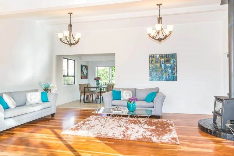 Photo of property in 40 Acacia Road, Torbay, Auckland, 0632