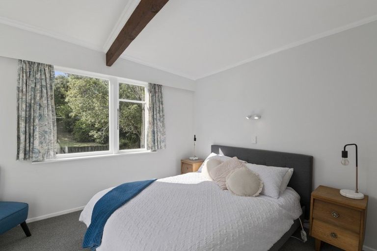 Photo of property in 24 Alexander Road, Raumati Beach, Paraparaumu, 5032