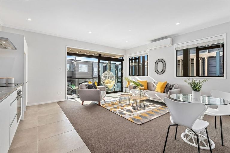 Photo of property in 26 Mollusc Road, Hobsonville, Auckland, 0616