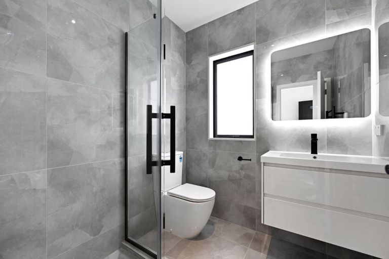 Photo of property in 2/54 Insoll Avenue, Enderley, Hamilton, 3214