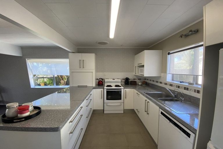 Photo of property in 38 Gold Street, Waitara, 4320