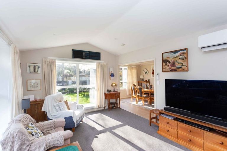 Photo of property in 3 Saffron Street, Bryndwr, Christchurch, 8053