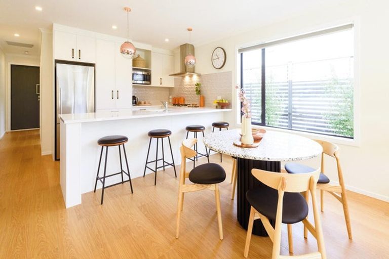 Photo of property in 3 Tasker Crescent, Pyes Pa, 3112