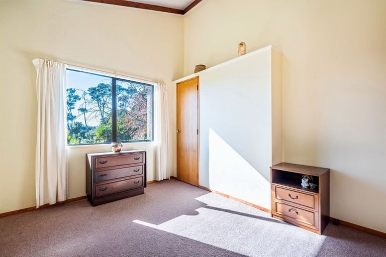 Photo of property in 35 Sarah Todd Lane, Waimauku, 0812