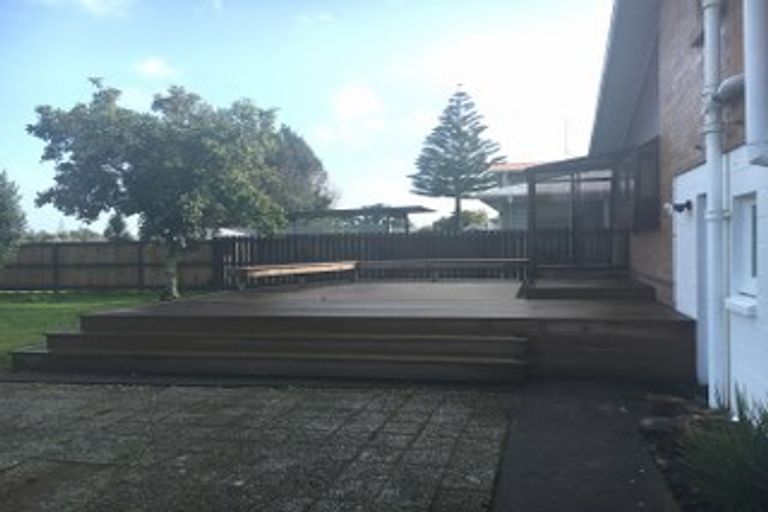 Photo of property in 17 Fairview Street, Fairview Downs, Hamilton, 3214