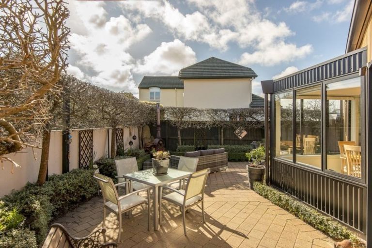 Photo of property in 3/48 Mcfaddens Road, St Albans, Christchurch, 8052