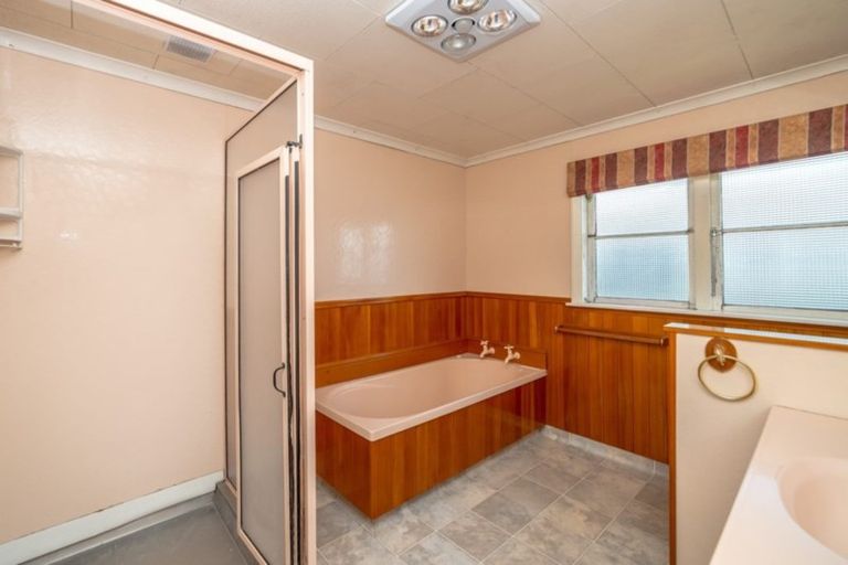 Photo of property in 92 Harley Street, Solway, Masterton, 5810