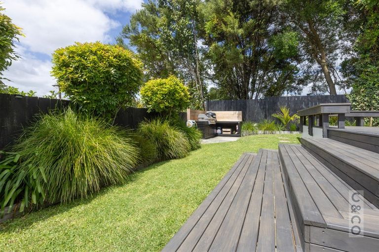 Photo of property in 56 Queen Street, Riverhead, 0820