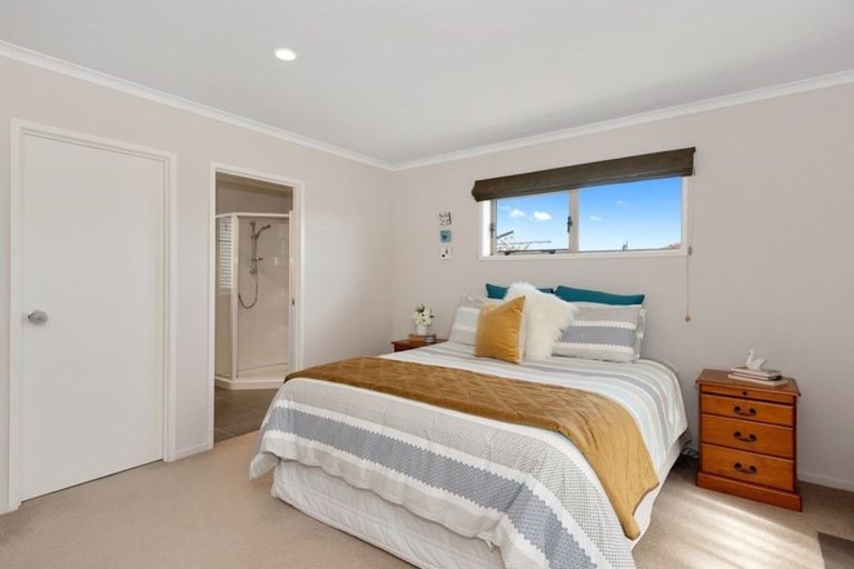 Photo of property in 4 Barwick Place, Huntington, Hamilton, 3210