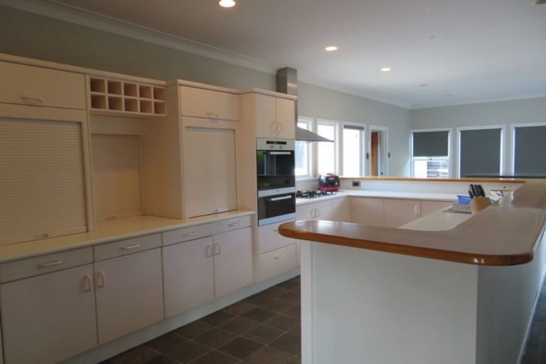 Photo of property in 16a Clifton Road, Hauraki, Auckland, 0622