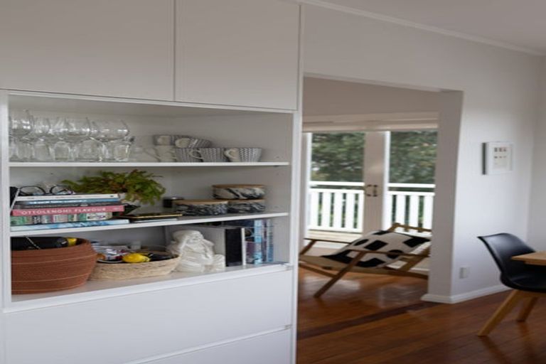 Photo of property in 1/27 Huka Road, Birkenhead, Auckland, 0626