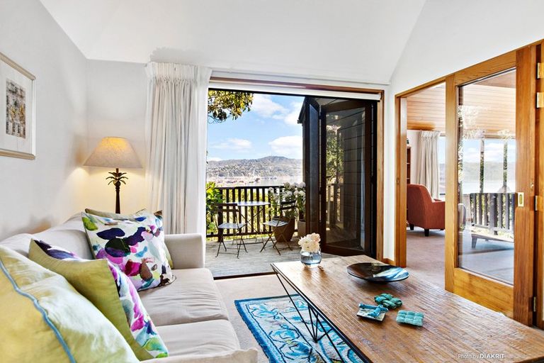 Photo of property in 30a Hay Street, Oriental Bay, Wellington, 6011