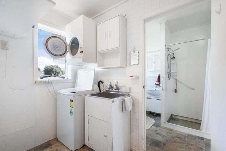 Photo of property in 54 Neal Street, Putaruru, 3411